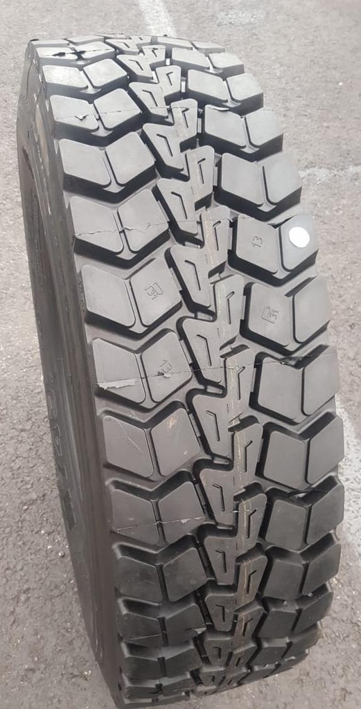 315/80R22.5 KA PINNOITETTU P31 SIS. 1 RUNKO XL DRIVE